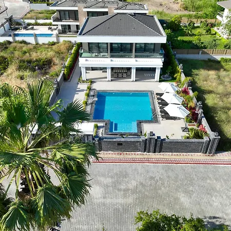 Edem Diamond Villa *